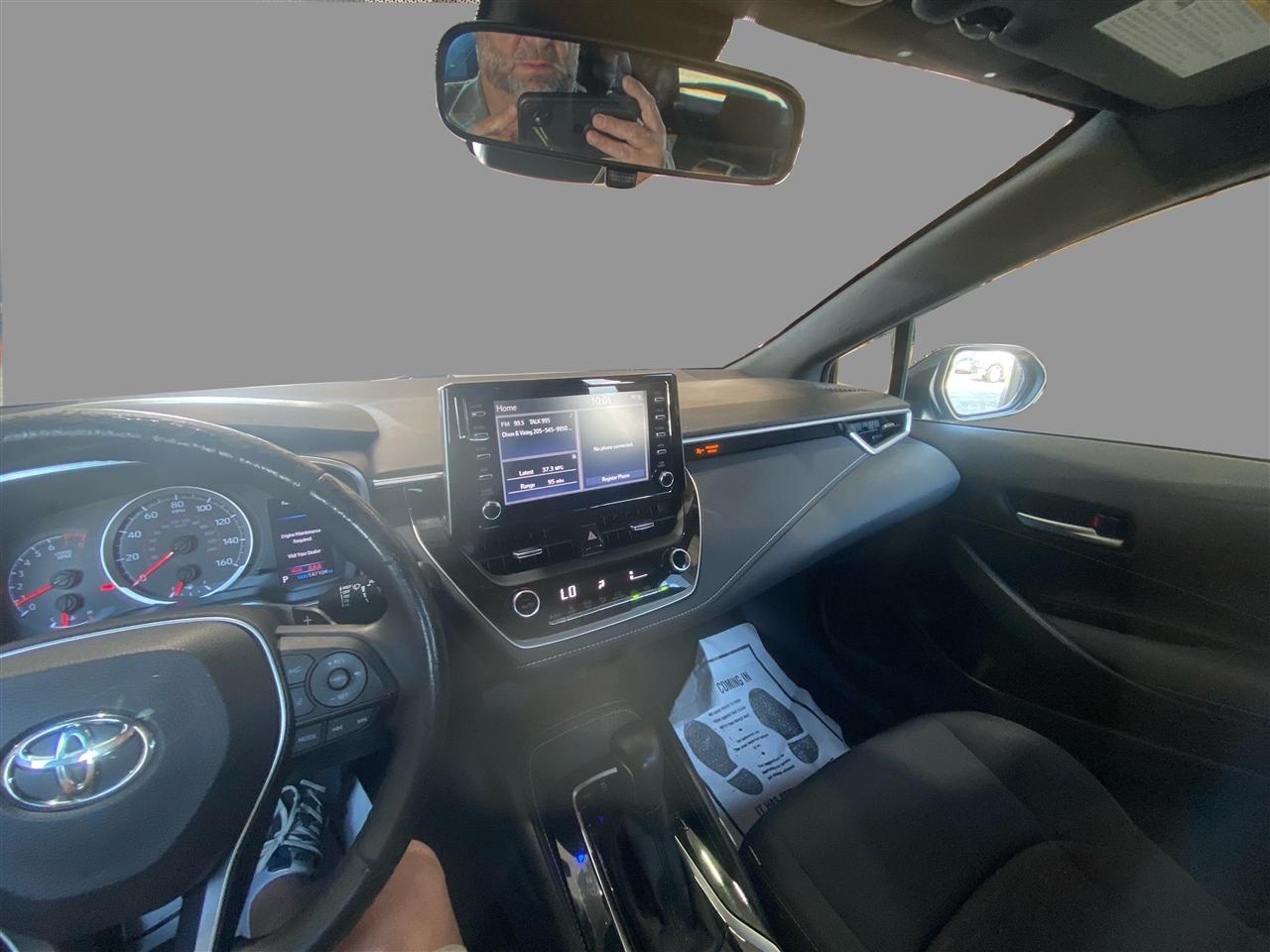 Toyota Corolla SE 4D Hatchback at 2019