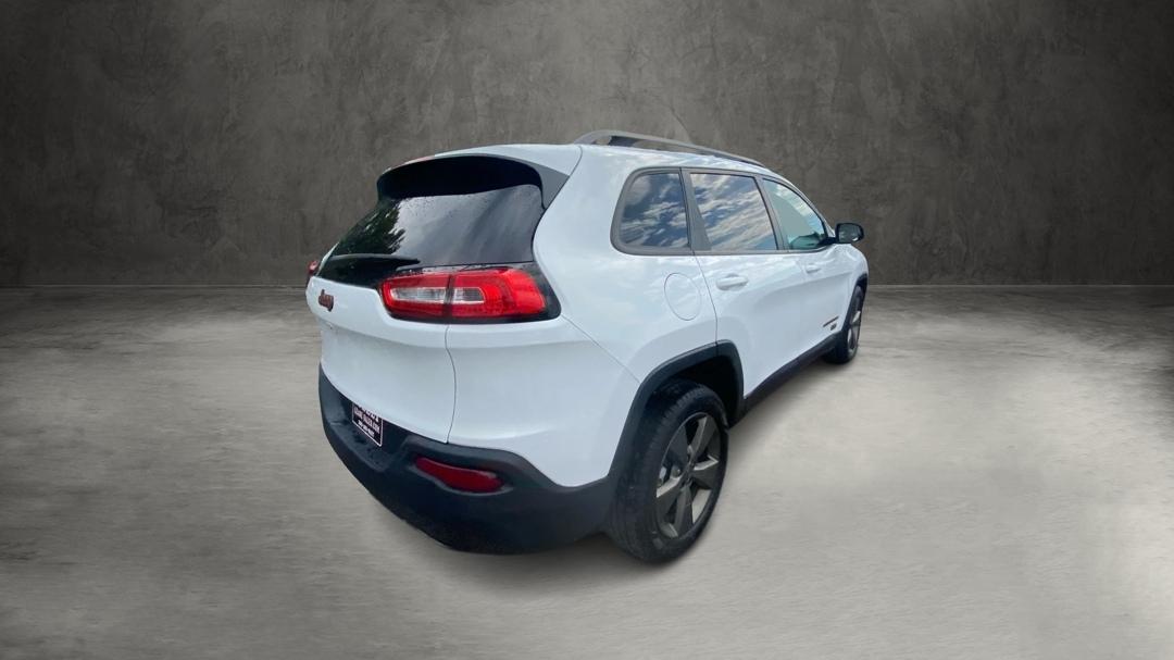 Jeep Cherokee Latitude FWD 2017