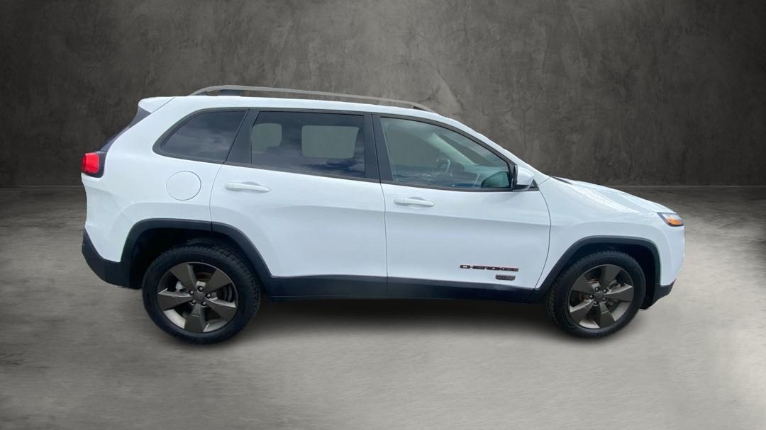 Jeep Cherokee Latitude FWD 2017