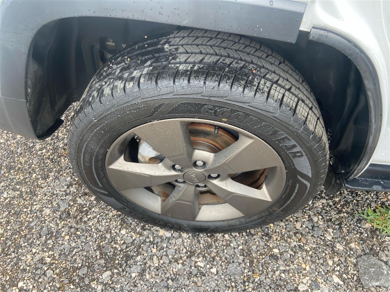 Jeep Cherokee Latitude FWD 2017