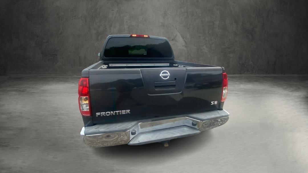Nissan Frontier SE Crew Cab 2WD 2010