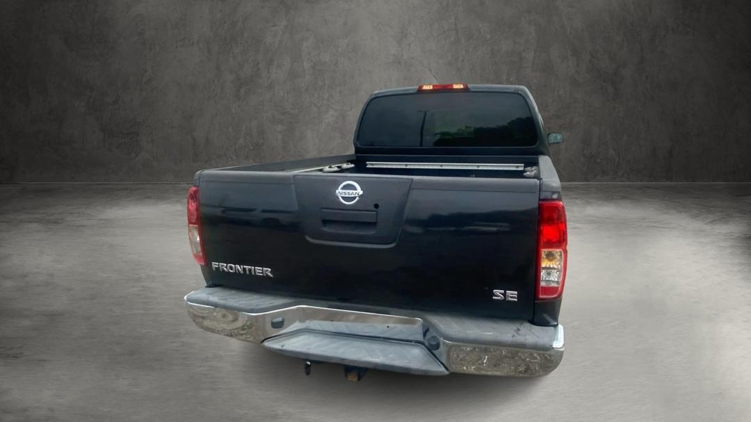 Nissan Frontier SE Crew Cab 2WD 2010