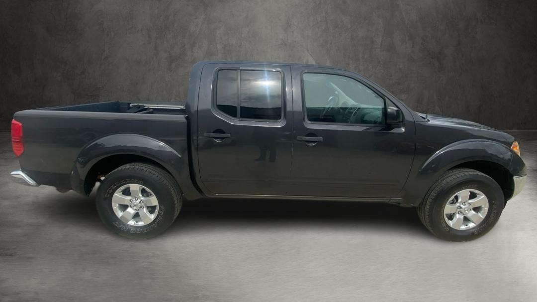 Nissan Frontier SE Crew Cab 2WD 2010