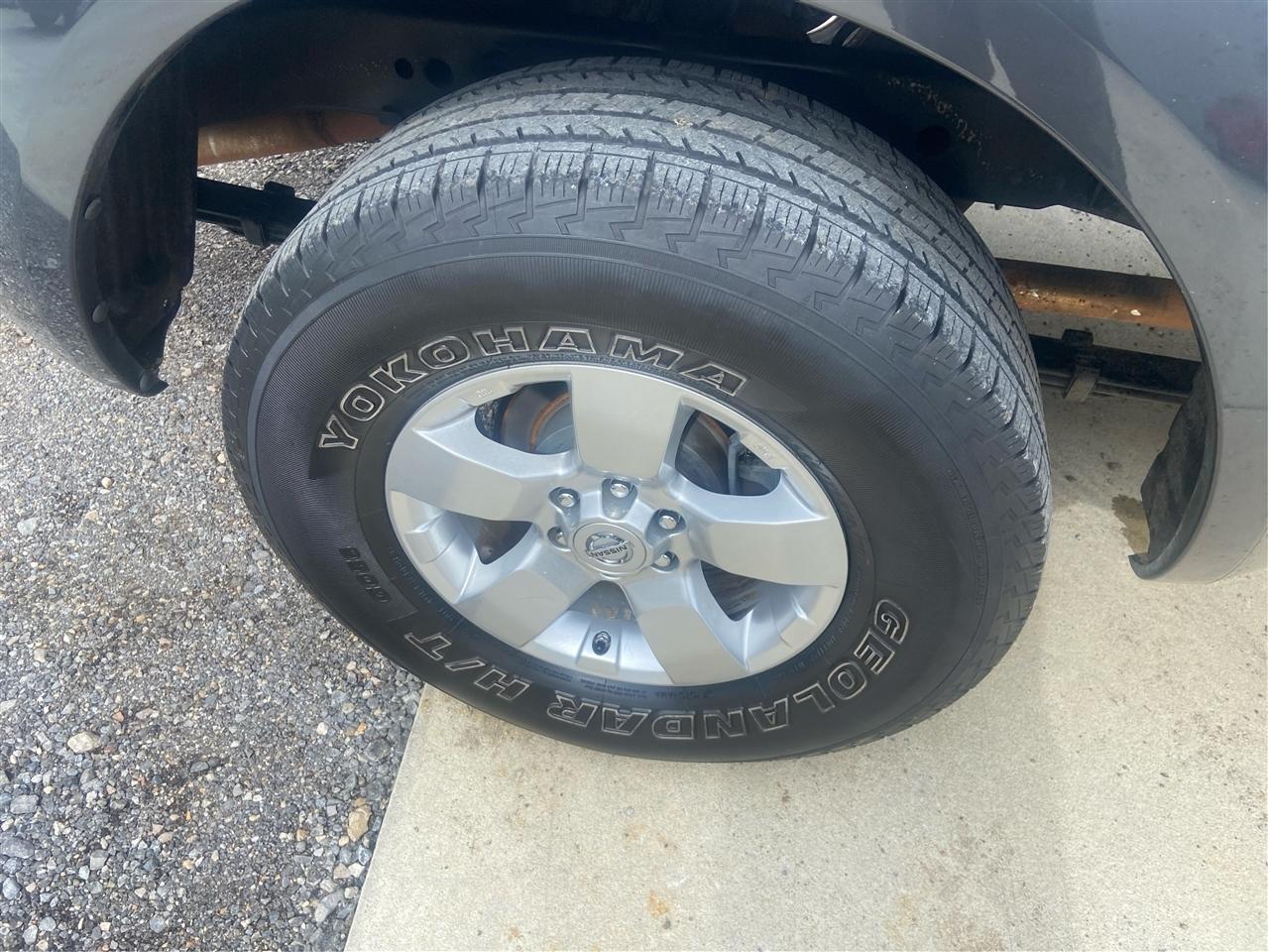 Nissan Frontier SE Crew Cab 2WD 2010