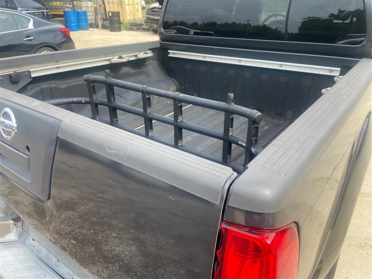 Nissan Frontier SE Crew Cab 2WD 2010