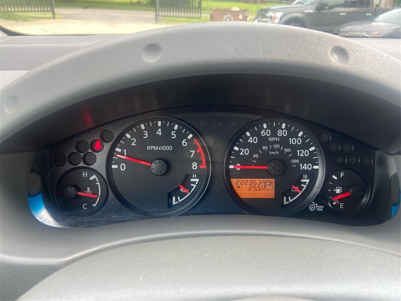 Nissan Frontier SE Crew Cab 2WD 2010