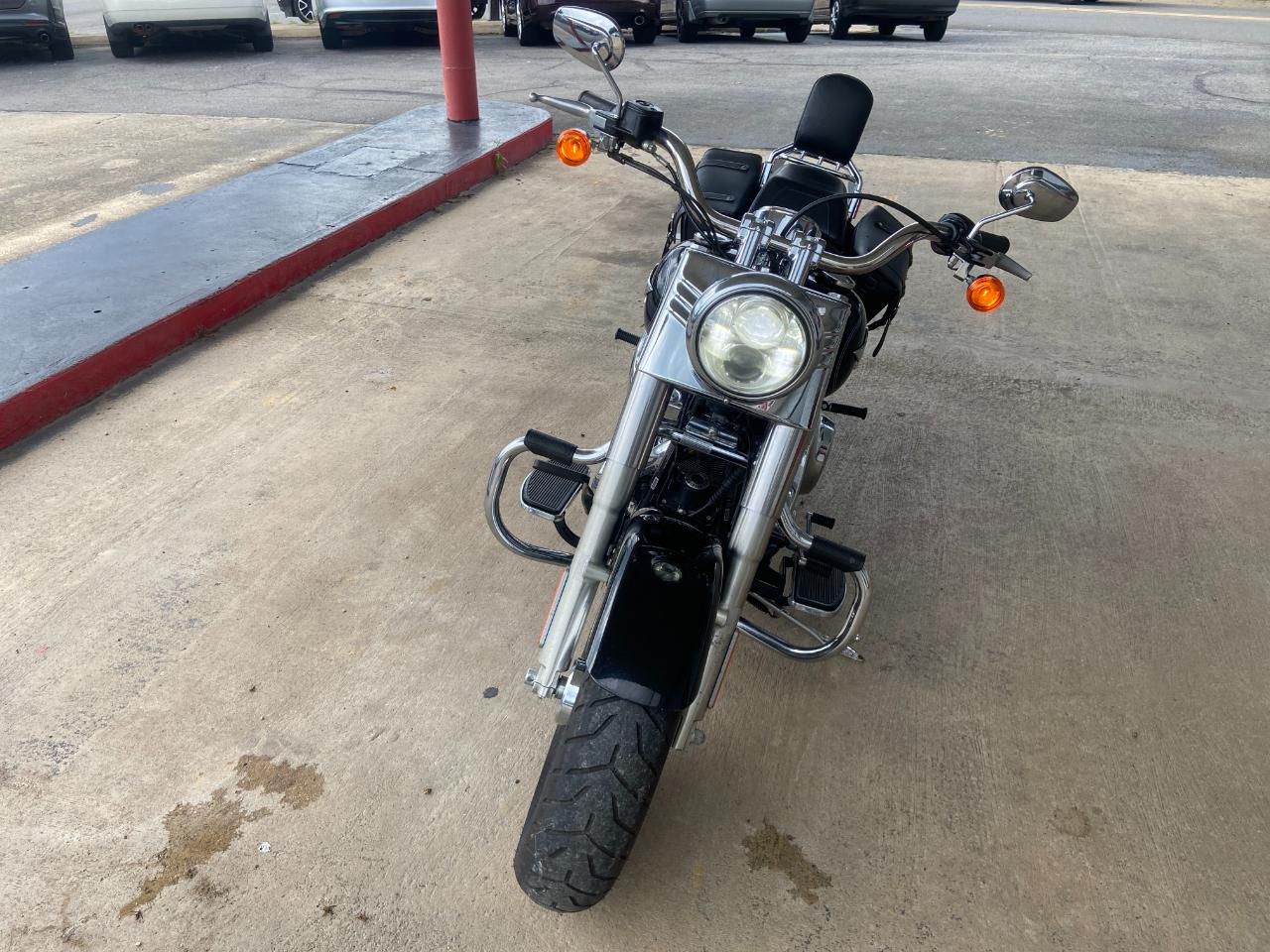 Harley-Davidson FLSTF103  2014