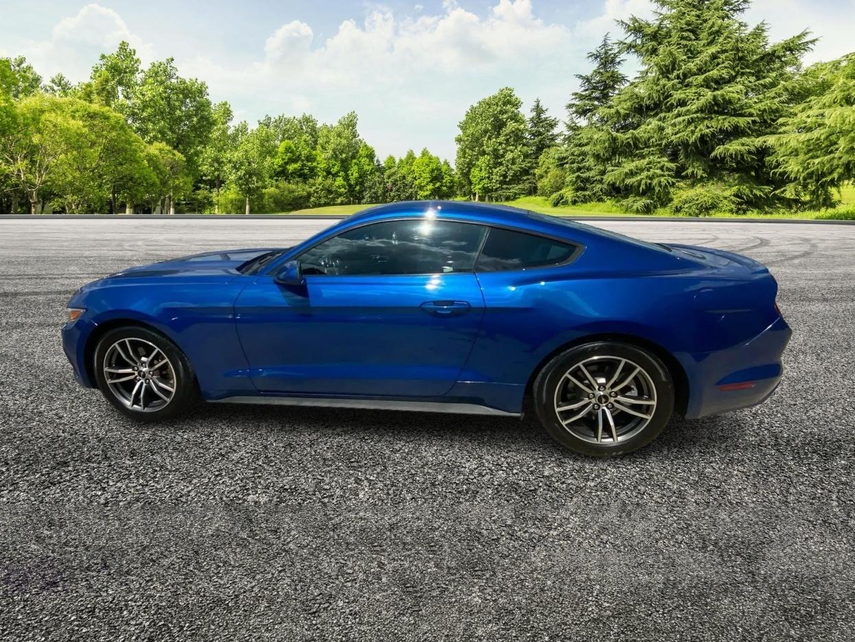 Ford Mustang EcoBoost Coupe 2017