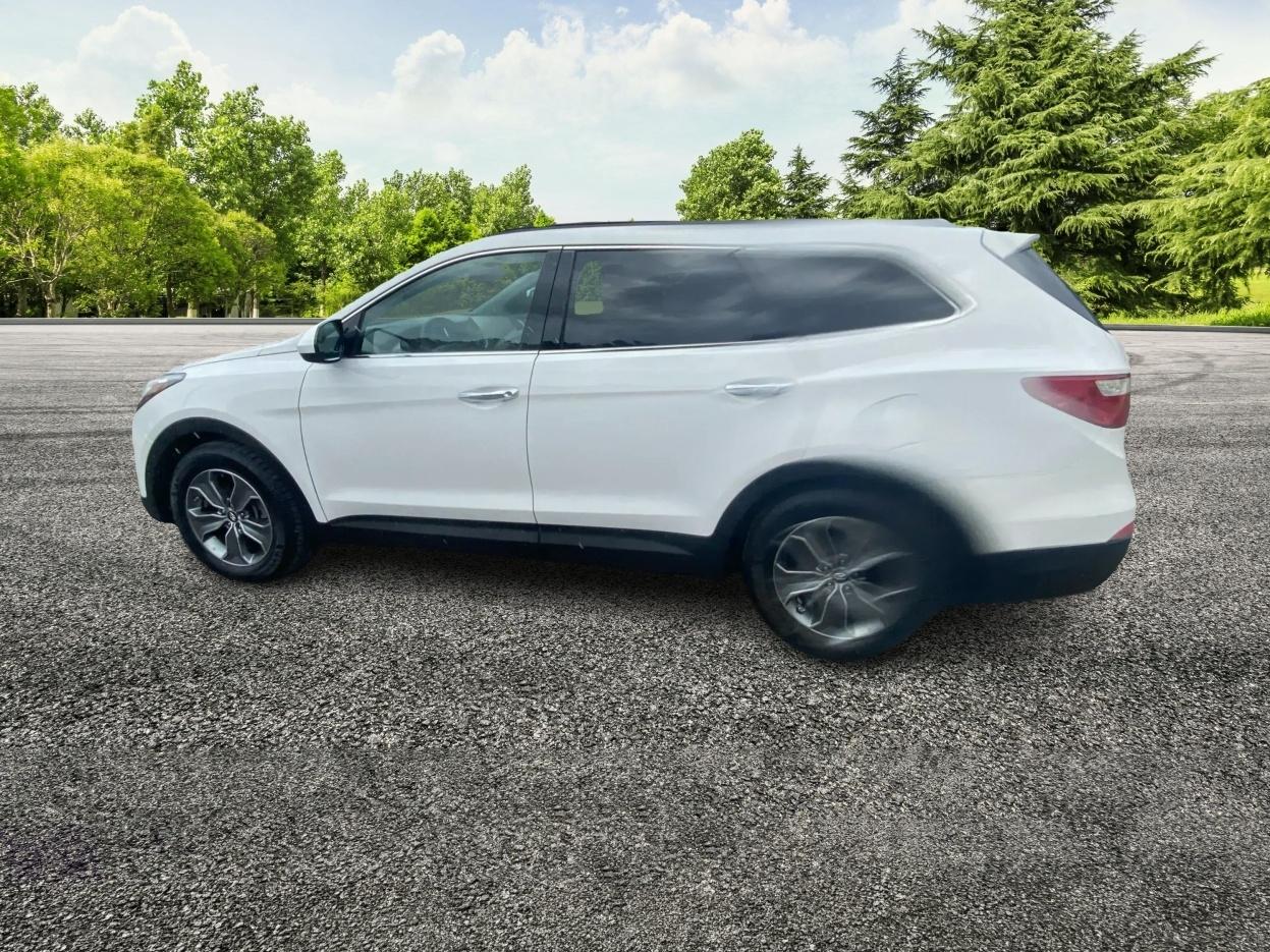 Hyundai Santa Fe GLS FWD 2015