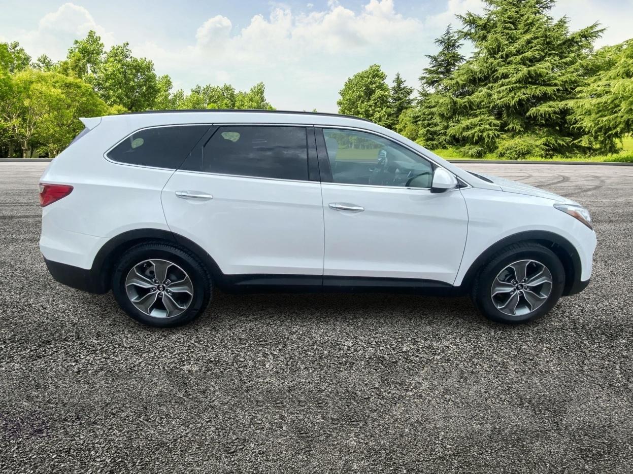 Hyundai Santa Fe GLS FWD 2015