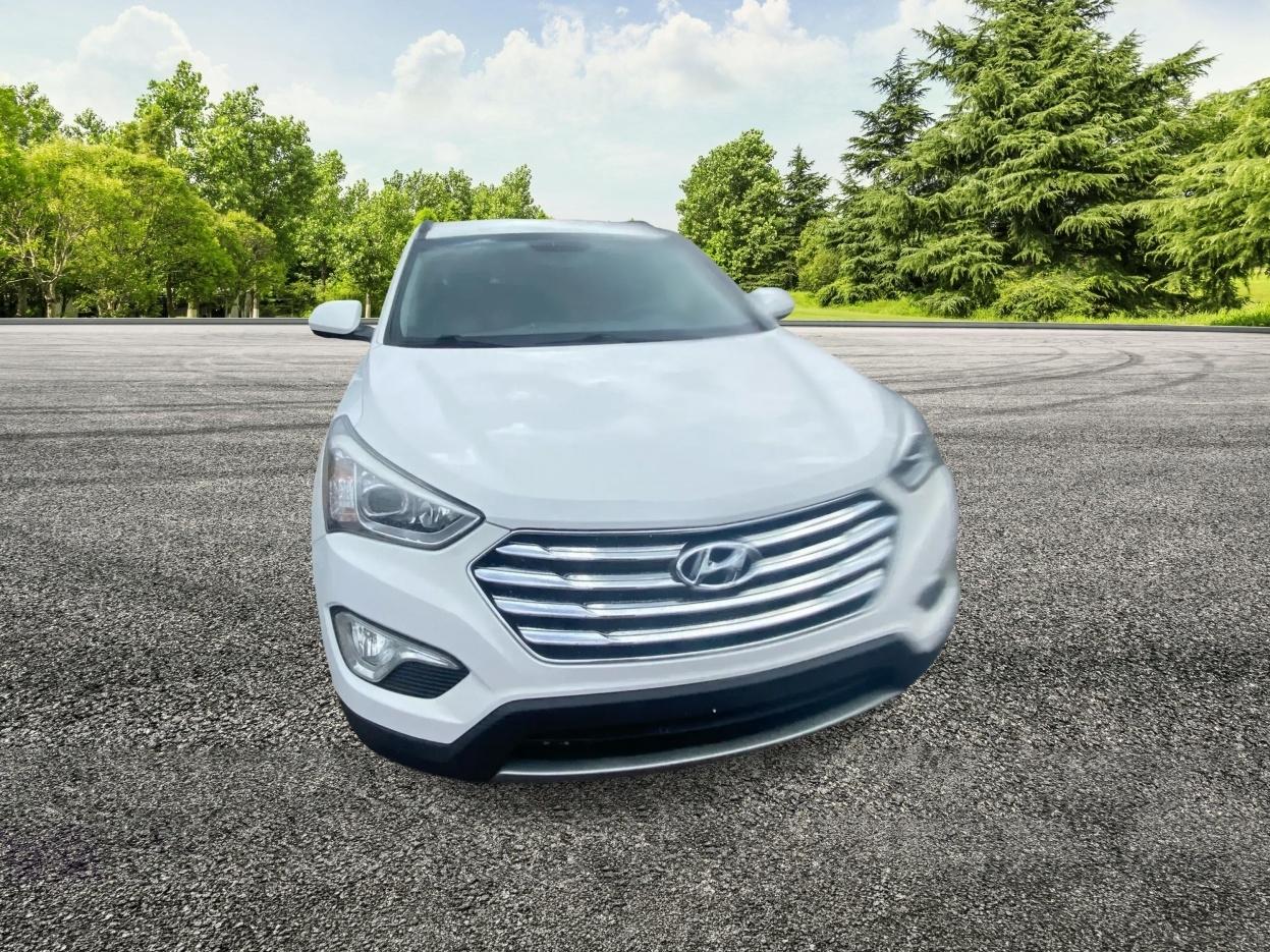Hyundai Santa Fe GLS FWD 2015