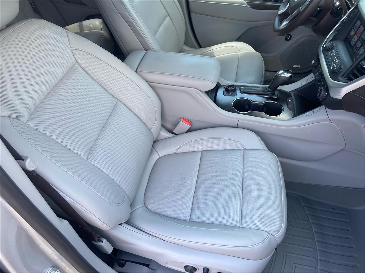 GMC Acadia SLT-1 FWD 2017