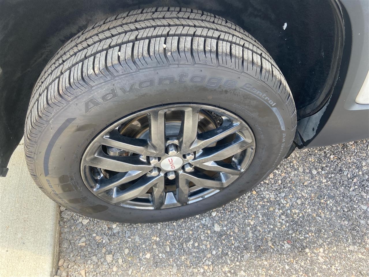 GMC Acadia SLT-1 FWD 2017