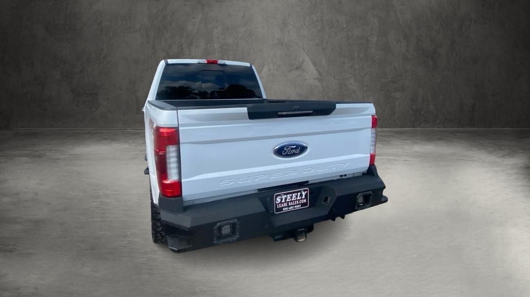 Ford F-250 SD Lariat Crew Cab SWB 4WD 2017