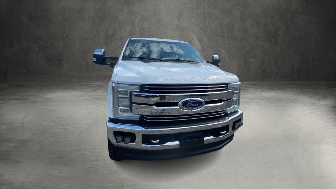 Ford F-250 SD Lariat Crew Cab SWB 4WD 2017