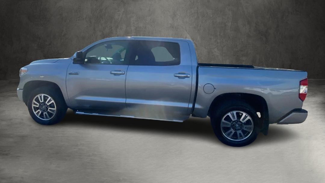 Toyota Tundra Platinum CrewMax 5.7L 4WD 2020