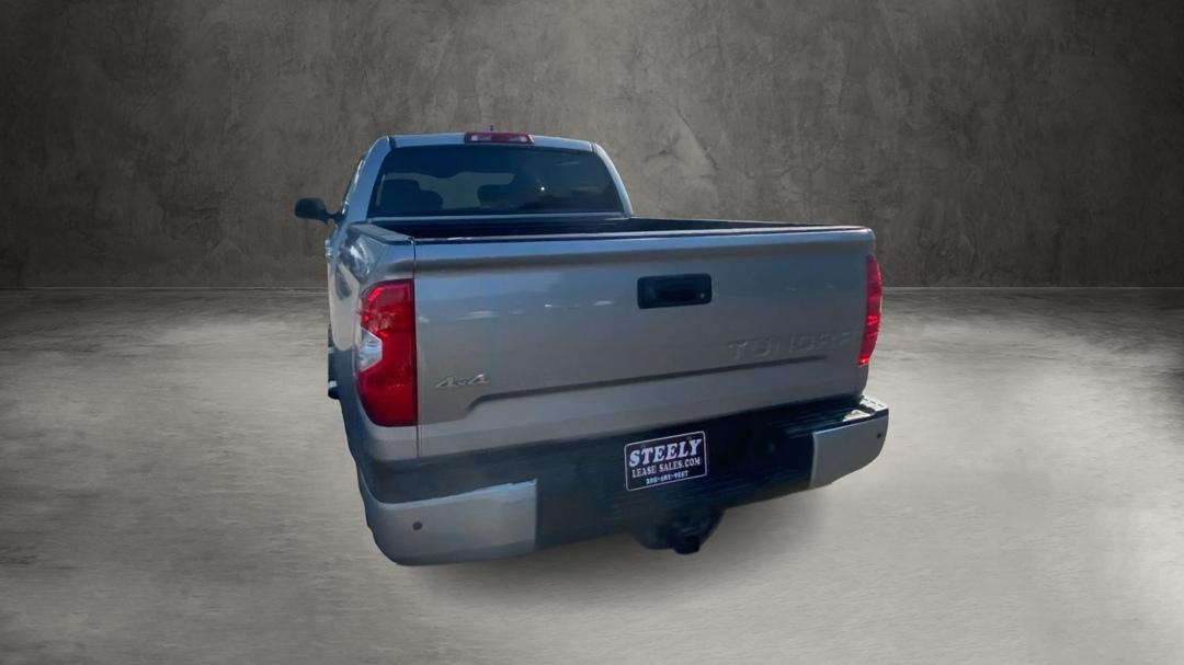 Toyota Tundra Platinum CrewMax 5.7L 4WD 2020