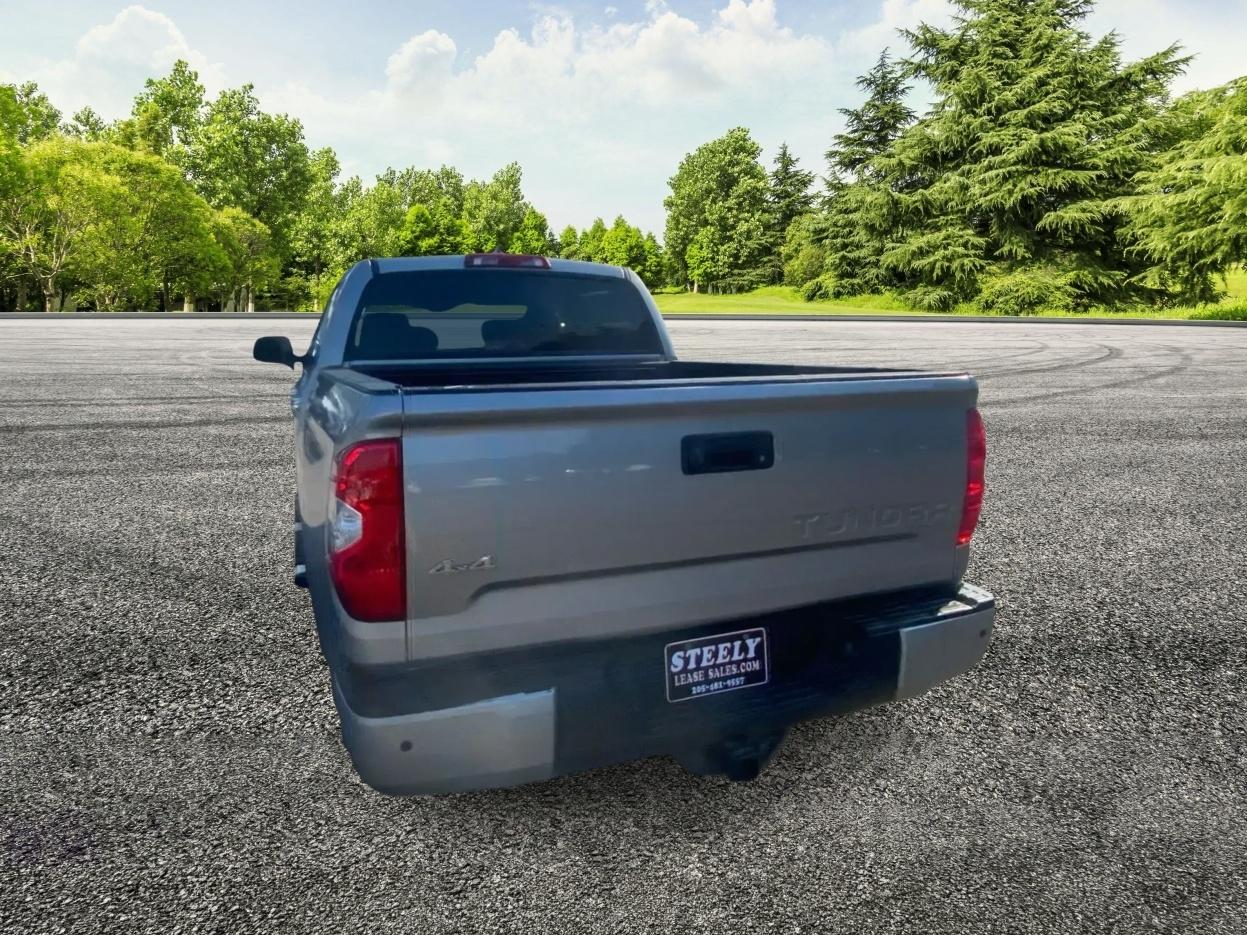 Toyota Tundra Platinum CrewMax 5.7L 4WD 2020