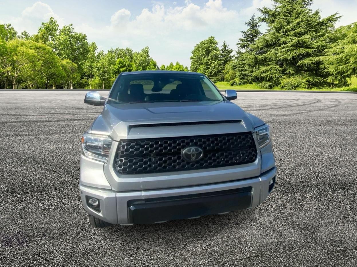 Toyota Tundra Platinum CrewMax 5.7L 4WD 2020