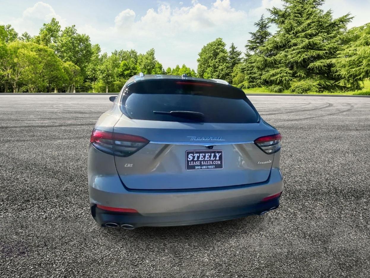 Maserati Levante Base 2021