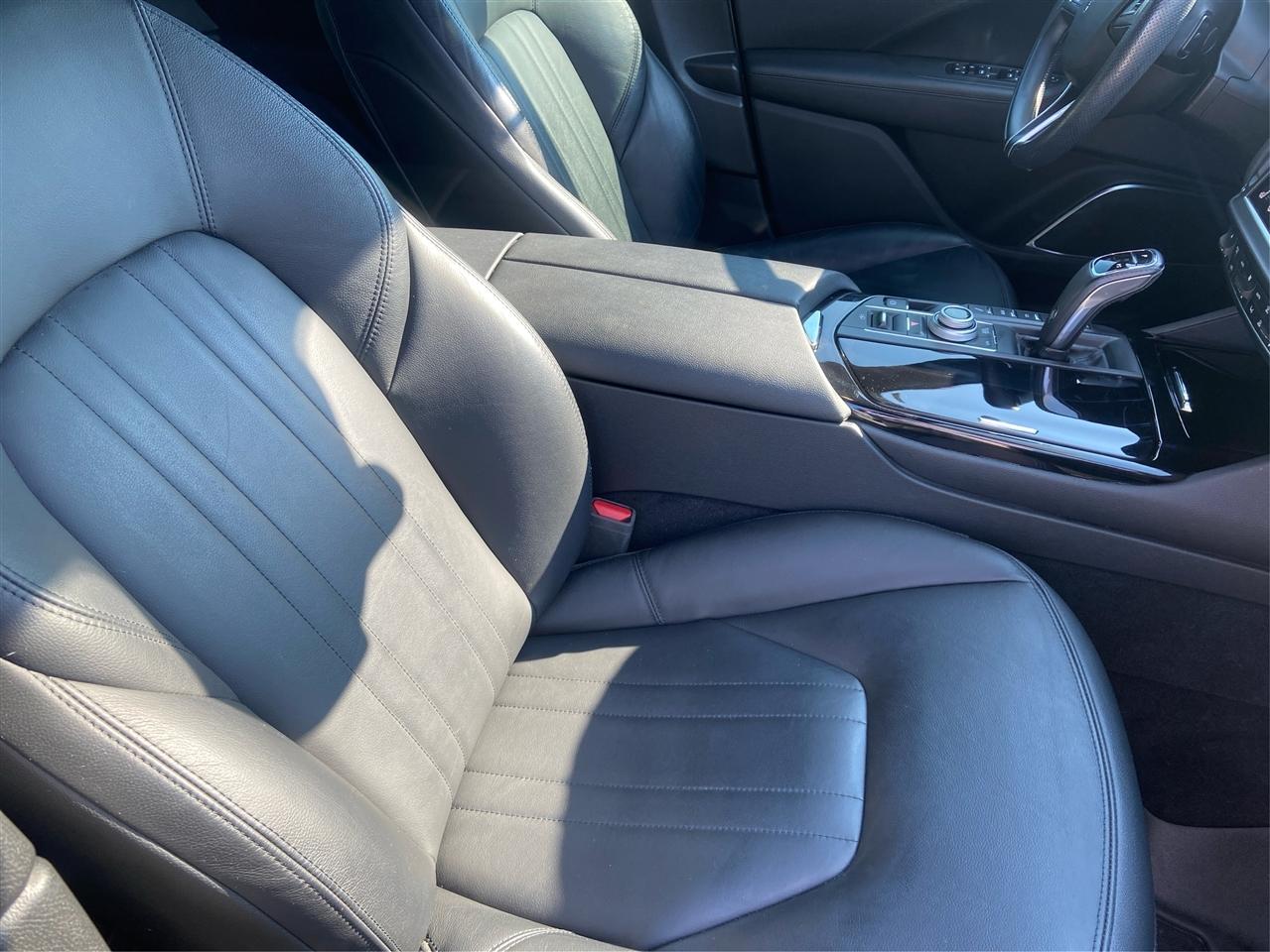 Maserati Levante Base 2021
