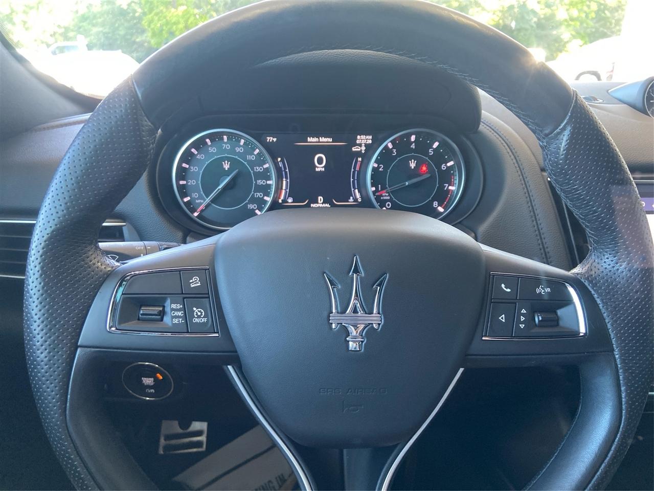Maserati Levante Base 2021