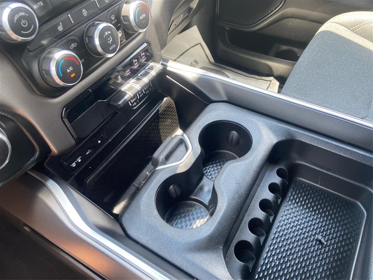 RAM 1500 Big Horn Crew Cab SWB 2WD 2019