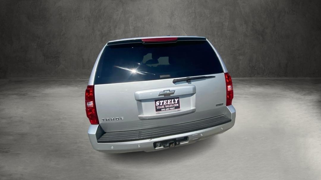 Chevrolet Tahoe LT 2WD 2011