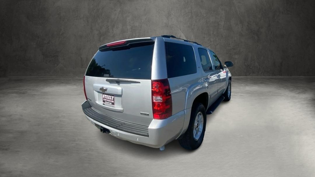 Chevrolet Tahoe LT 2WD 2011