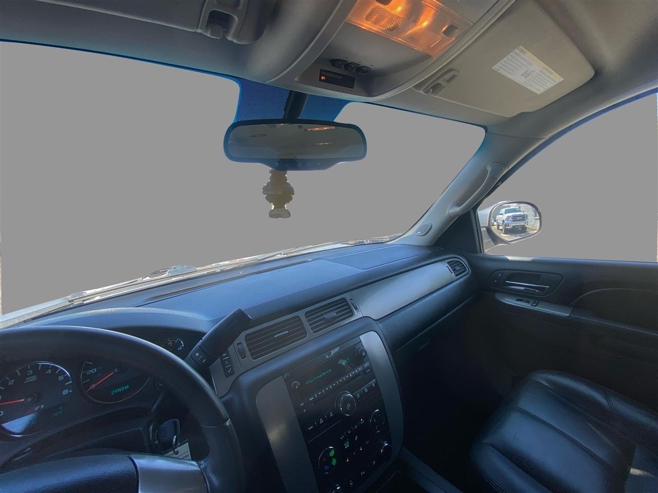 Chevrolet Tahoe LT 2WD 2011