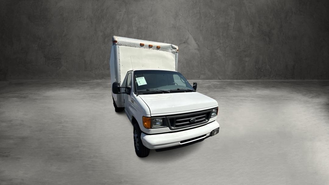 Ford Econoline E-350 Super Duty 2005