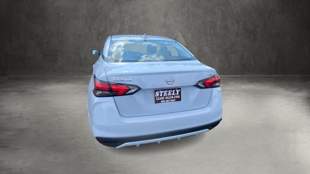 Nissan Versa SV 2024