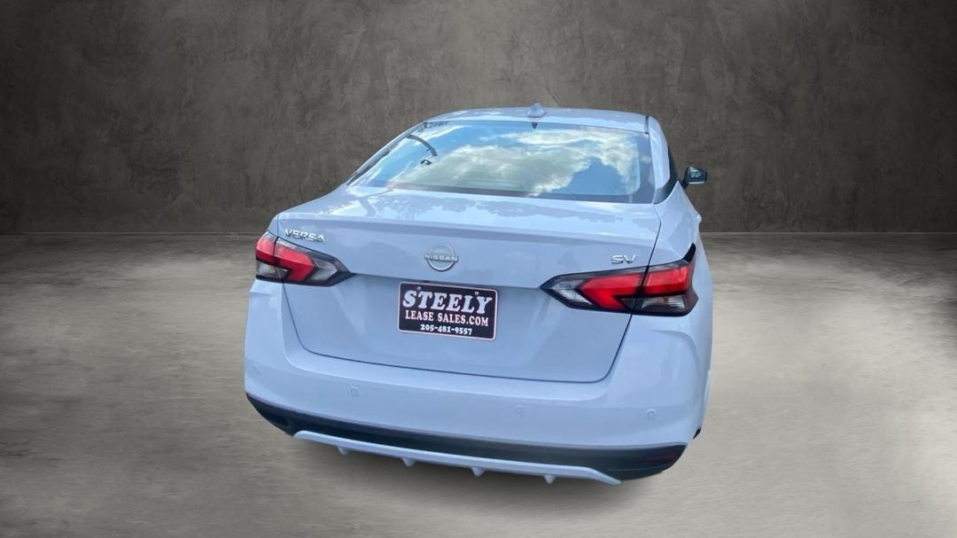 Nissan Versa SV 2024