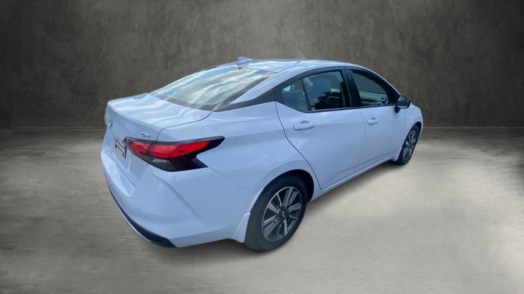 Nissan Versa SV 2024