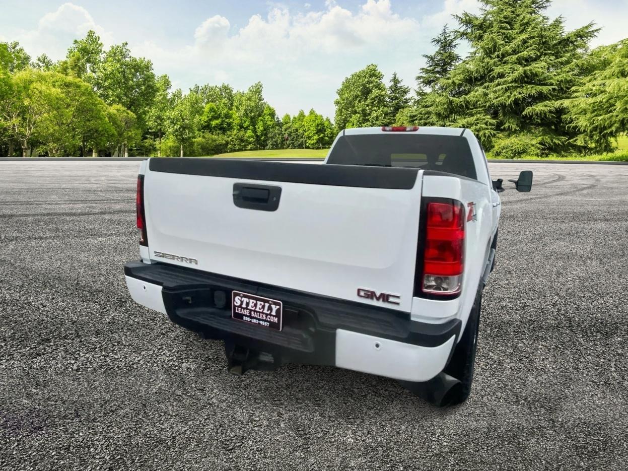 GMC Sierra 2500HD Denali Crew Cab 4WD 2014
