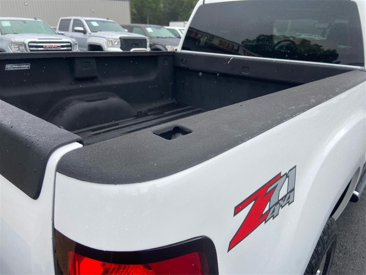 GMC Sierra 2500HD Denali Crew Cab 4WD 2014