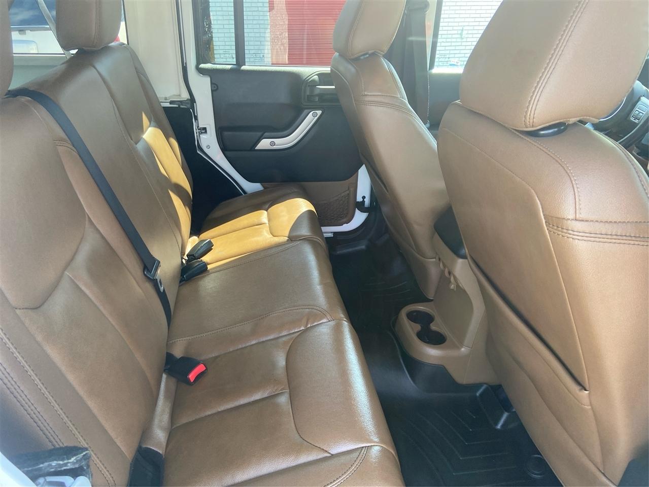 Jeep Wrangler Unlimited Rubicon 4WD 2014