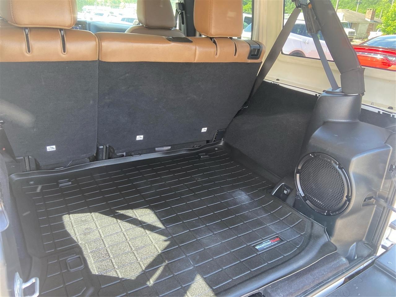 Jeep Wrangler Unlimited Rubicon 4WD 2014
