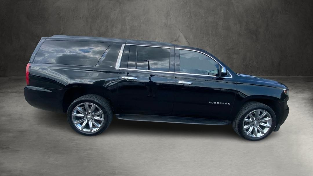 Chevrolet Suburban LT 2WD 2020