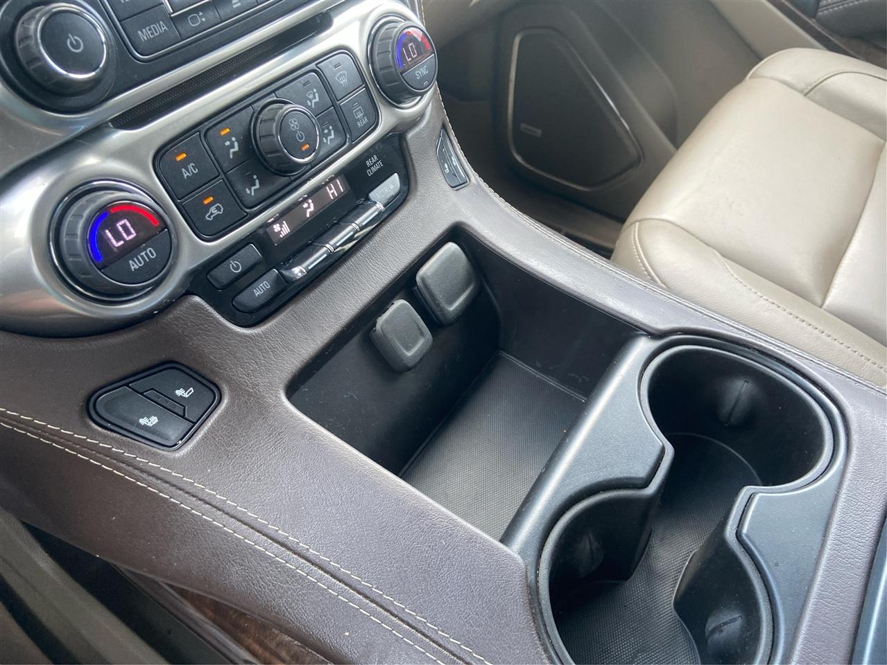 Chevrolet Suburban LT 2WD 2020