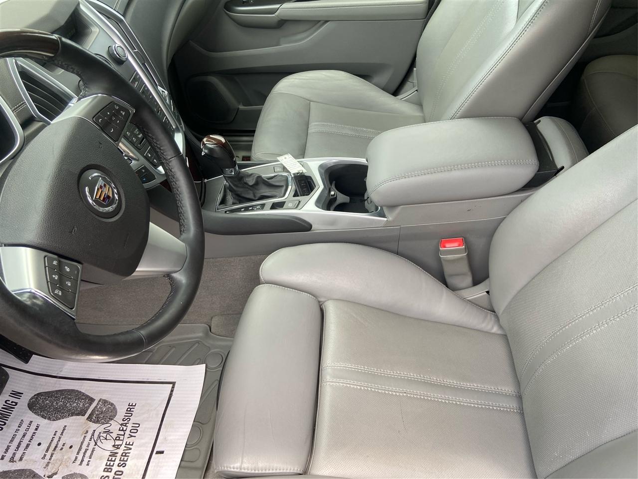 Cadillac SRX Performance 2012