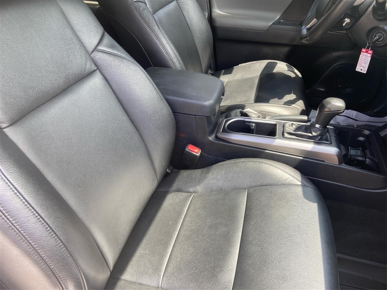 Toyota Tacoma TRD Off Road Double Cab 5' Bed V6 4x4 AT (Natl) 2020