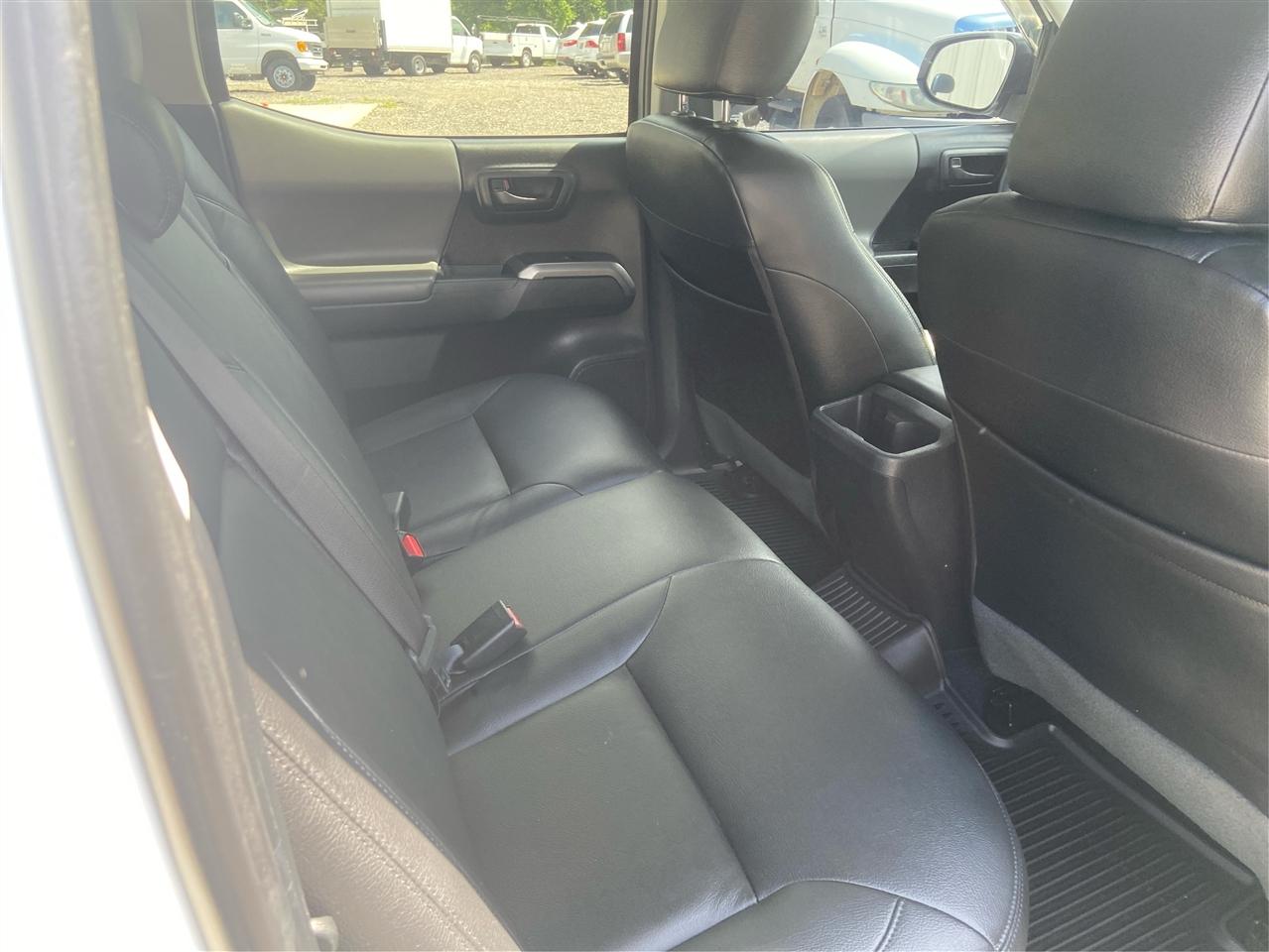 Toyota Tacoma TRD Off Road Double Cab 5' Bed V6 4x4 AT (Natl) 2020
