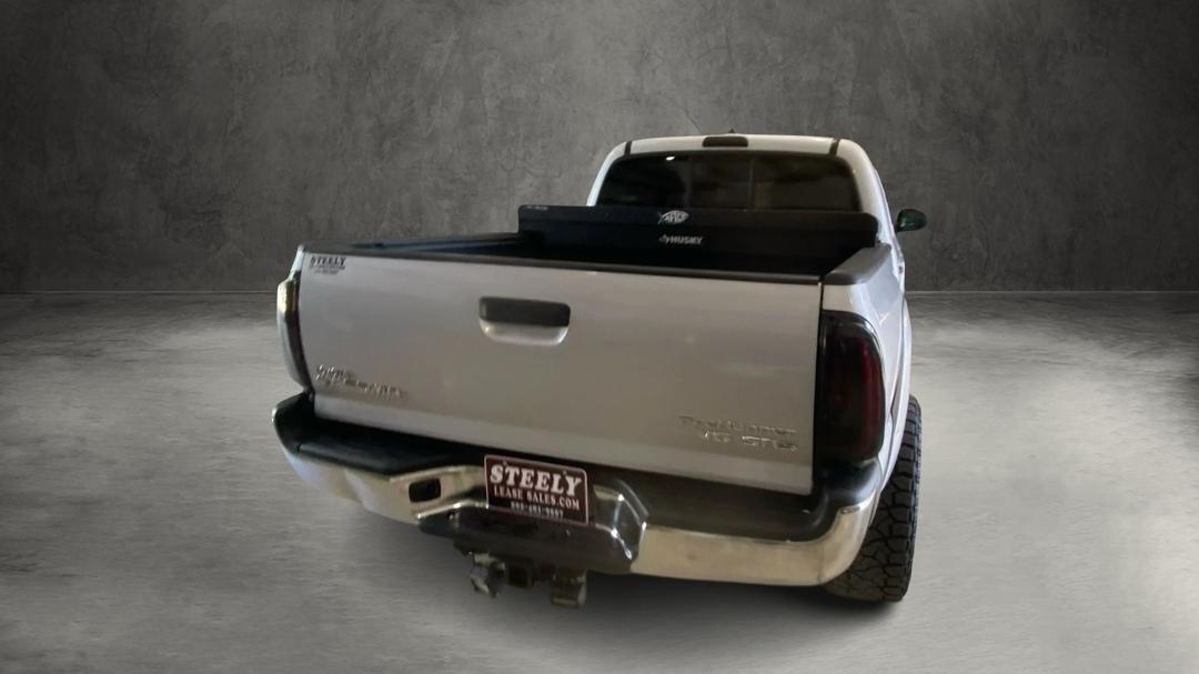 Toyota Tacoma 2WD Double Cab V6 AT PreRunner (Natl) 2012