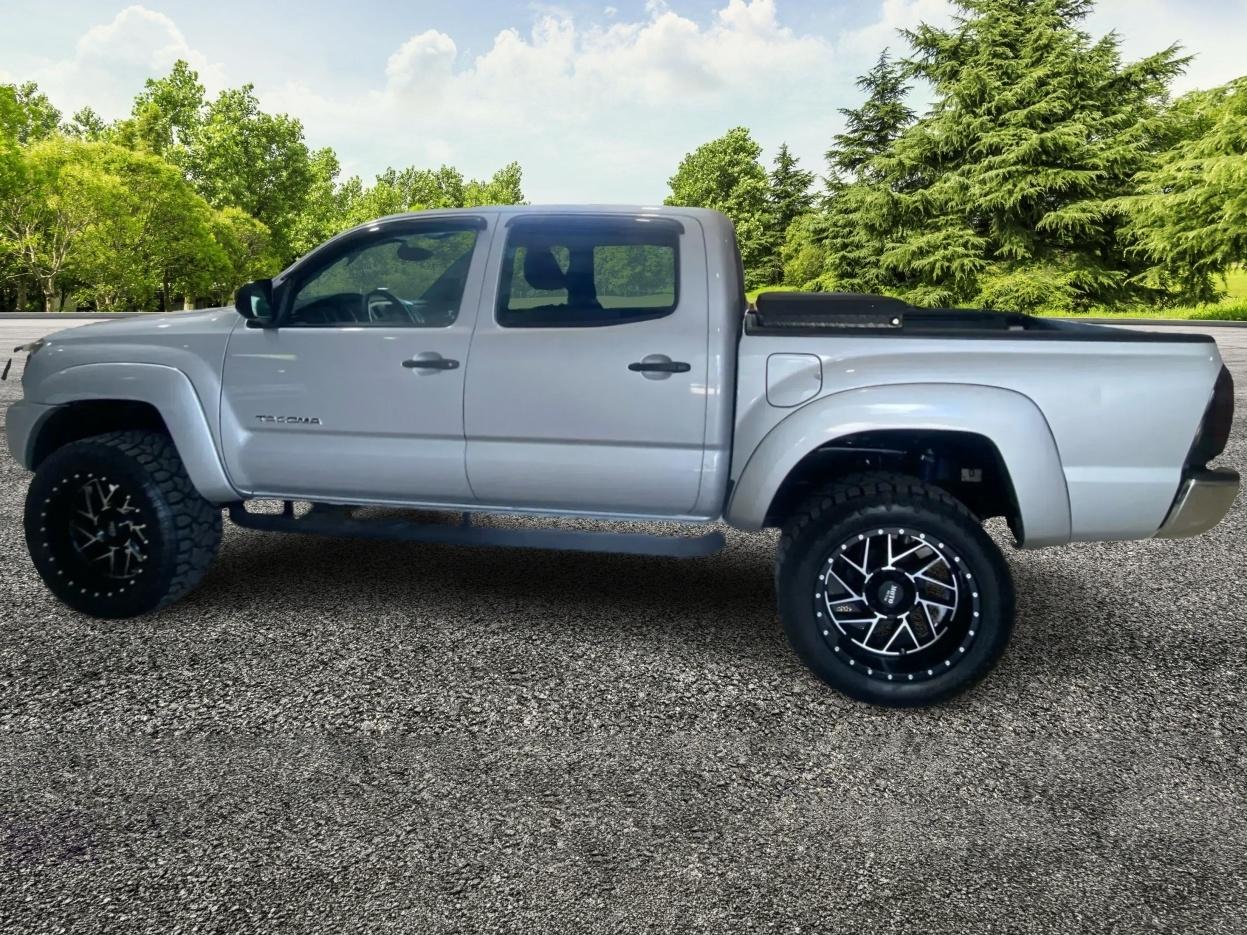 Toyota Tacoma 2WD Double Cab V6 AT PreRunner (Natl) 2012