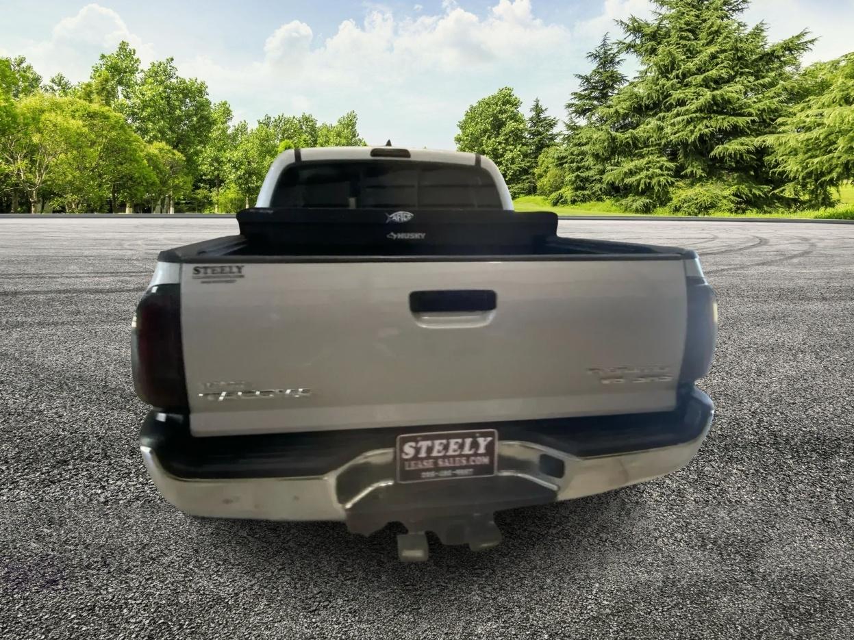 Toyota Tacoma 2WD Double Cab V6 AT PreRunner (Natl) 2012