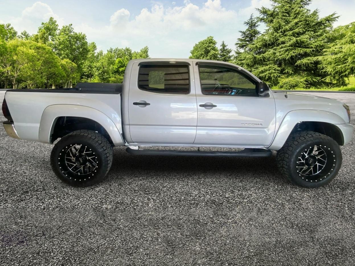 Toyota Tacoma 2WD Double Cab V6 AT PreRunner (Natl) 2012