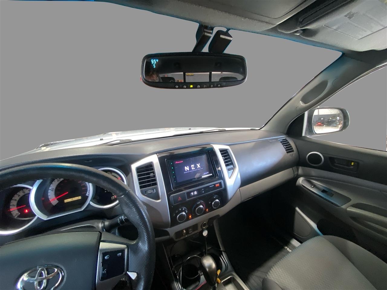 Toyota Tacoma 2WD Double Cab V6 AT PreRunner (Natl) 2012