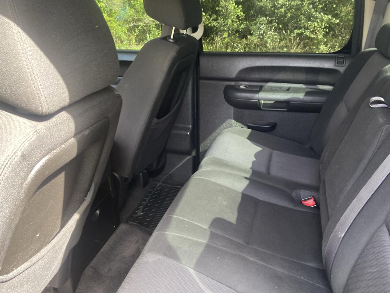Chevrolet Silverado 1500 LT Crew Cab 4WD 2012