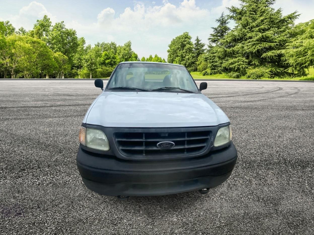 Ford F-150 XL SuperCab Long Bed 4WD 2001